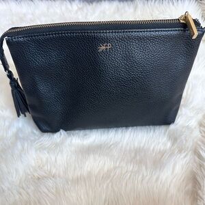 Freshly Picked Classic Zip Pouch